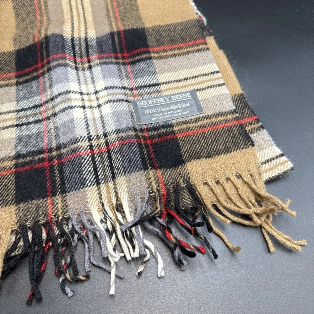 Geoffrey Beene 100% Pure New Wool Brown Uruguay 12